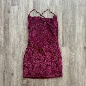 Lucy In The Sky Bodycon Mini Dress Red Paisley Velvet Size Large‎ Strappy Back